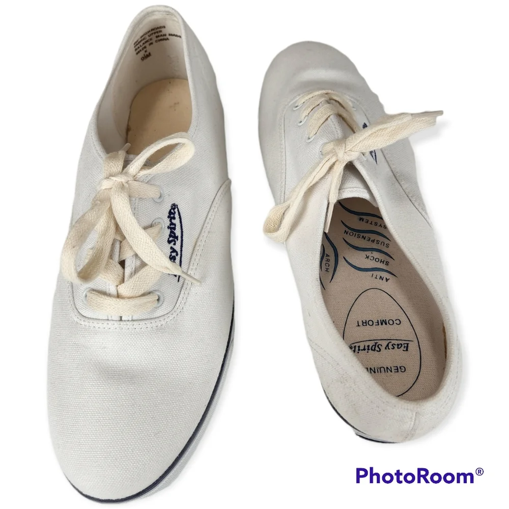 Easy Spirit Nautical White Canvas Sneakers size 9.5